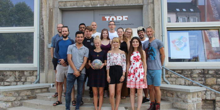 Erinnerungsort Topf & Söhne und Spirit of Football setzen Kooperation bei Bildungsprojekten fort