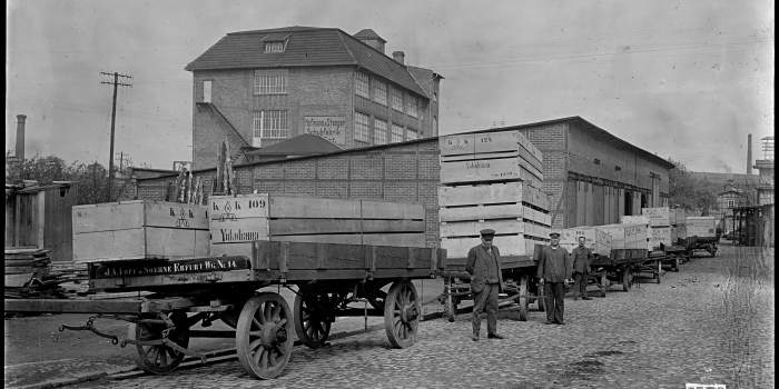 Interner Verweis: Fotografie im Netz: Potentiale, Probleme, Perspektiven