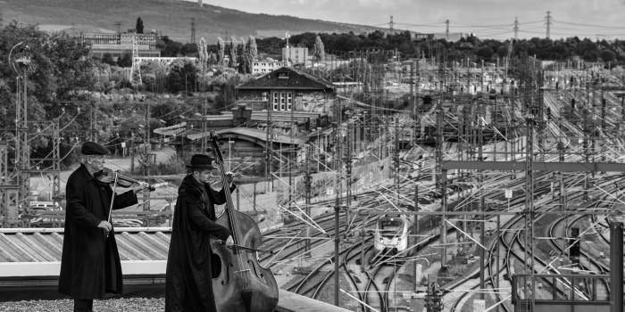 Landschaft mit Campanile II: Fotoausstellung von Aribert Janus Spiegler im Erinnerungsort Topf & Söhne