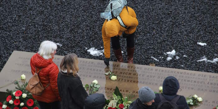 80 Jahre nach der Befreiung von Auschwitz: Tag des Gedenkens an die ...