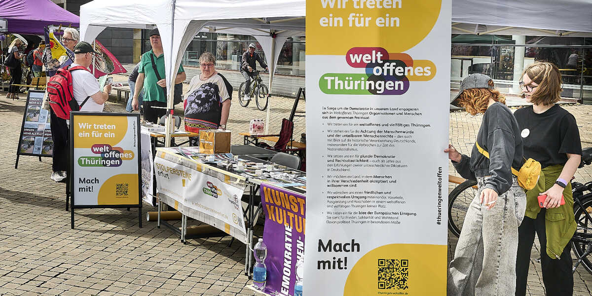 Interner Verweis: Haltung zeigen