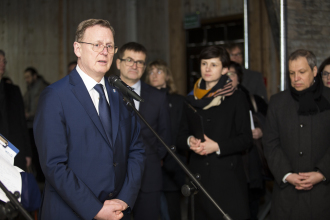Interner Verweis: Bodo Ramelow: Ansprache zur Eröffnung der Ausstellung "Industrie und Holocaust" in der Gedenkstätte Auschwitz