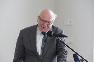 Interner Verweis: Heino Falcke: Laudatio für Karl Metzner zur Jochen-Bock-Preisverleihung am 25. Januar 2014